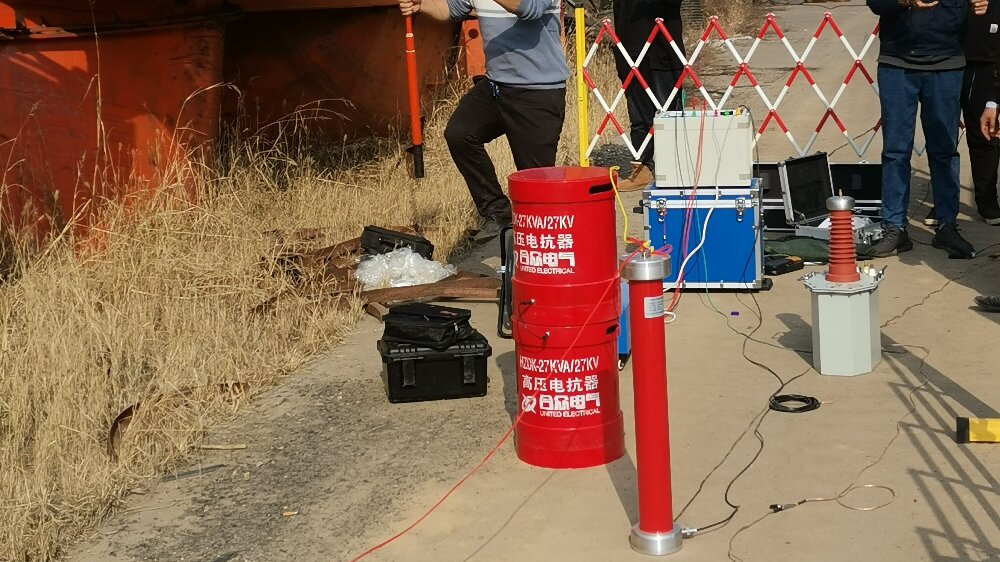 串联谐振耐压试验装置